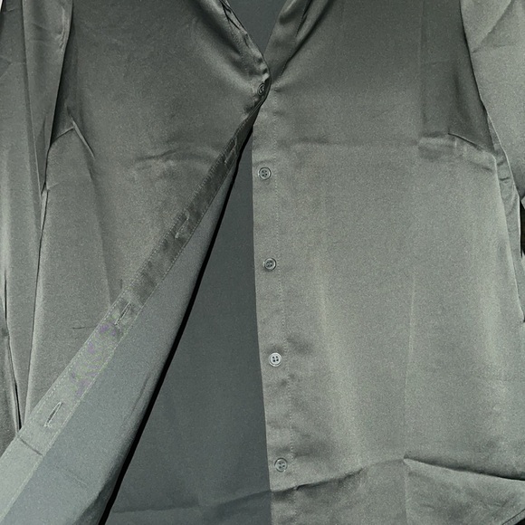 Green V-neck blouse H&M - Picture 3 of 7